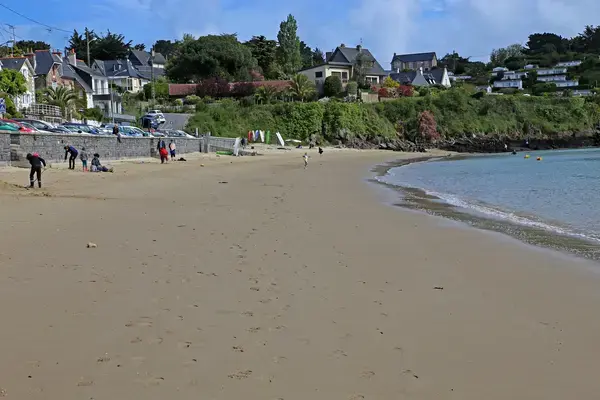Abri Piscine Motorisé Entreprise abri de piscine Cancale
