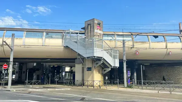 Abri Piscine Motorisé Entreprise abri de piscine Cenon