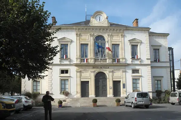 Abri Piscine Motorisé Entreprise abri de piscine Coulommiers
