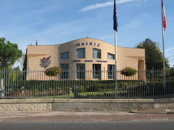 Abri Piscine Motorisé Entreprise abri de piscine Léognan
