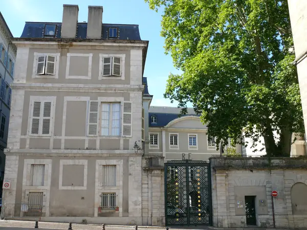 Abri Piscine Motorisé Entreprise abri de piscine Lot