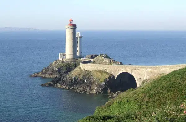Abri Piscine Motorisé Entreprise abri de piscine Plouzané