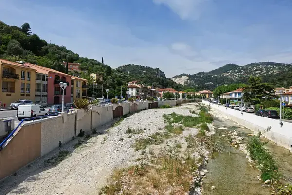 Abri Piscine Motorisé Entreprise abri de piscine Saint-André-de-la-Roche