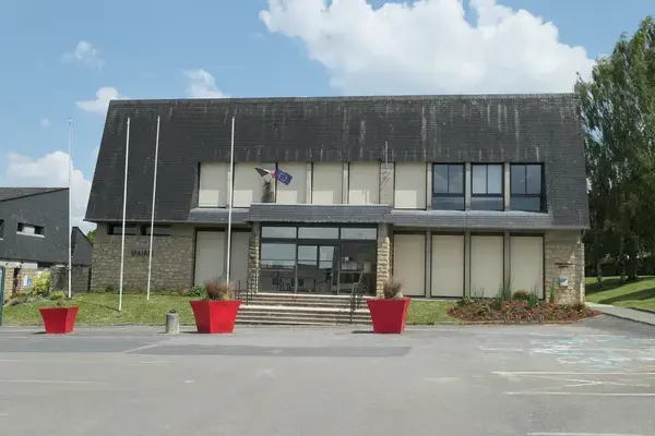 Abri Piscine Motorisé Entreprise abri de piscine Saint-Berthevin