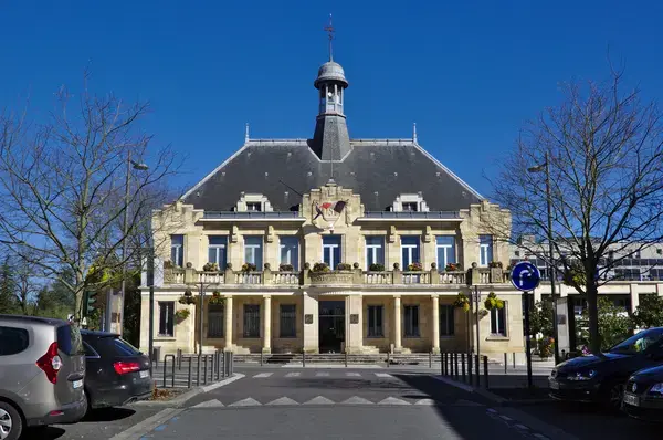 Abri Piscine Motorisé Entreprise abri de piscine Saint-Médard-en-Jalles