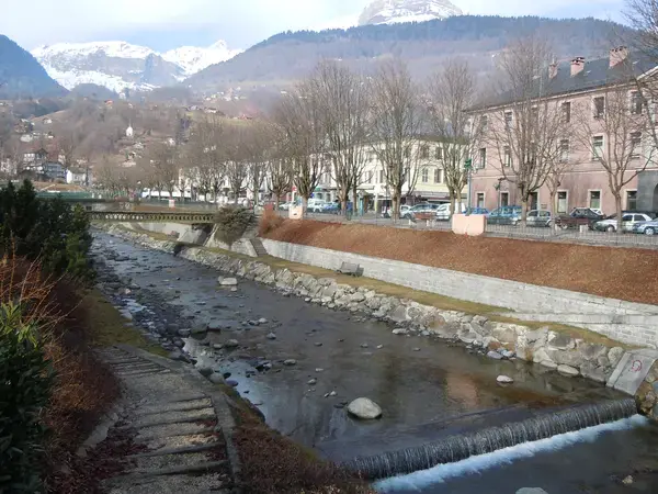 Abri Piscine Motorisé Entreprise abri de piscine Sallanches