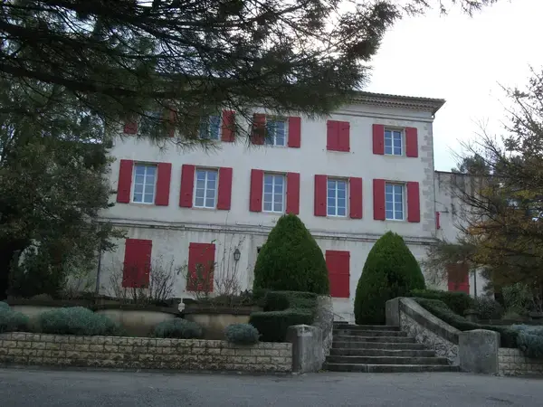 Abri Piscine Motorisé Entreprise abri de piscine Simiane-Collongue