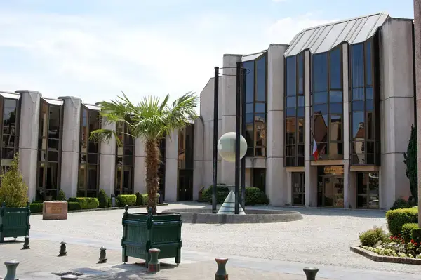 Abri Piscine Motorisé Entreprise abri de piscine Thiais