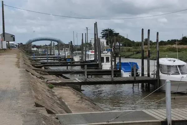 Abri Piscine Motorisé Entreprise abri de piscine Villeneuve-en-Retz